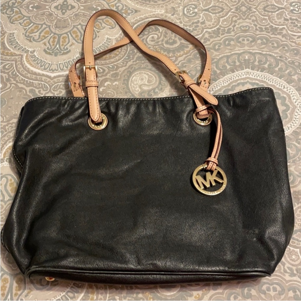 Michael Kors large black and tan purse